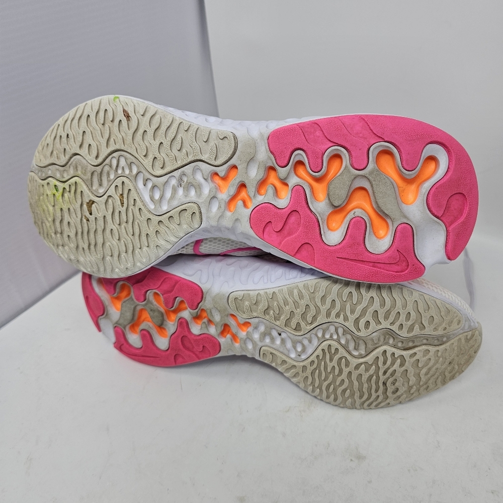 Nike Women's Renew Run CK6360-005 White Multi Running Shoes Sneakers Size 11. - Picture 6 of 9